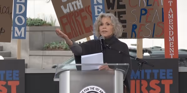 Video: Jane Fonda Protests Against Trump Takeover at the Kennedy Center Photo