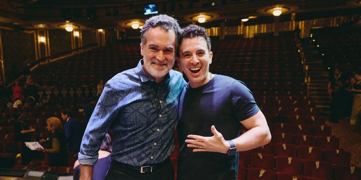 Video: Jarrod Spector Is the King (George) of Broadway Video
