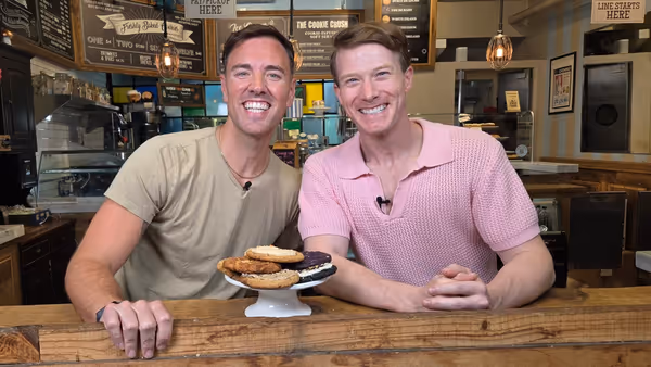 Video: OPERATION MINCEMEAT's Jeff Kready Sits Down at Schmackary's For BROADWAY SCHNACKS Photo