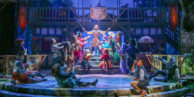 Video: Leo Roberts Sings 'Song Of Roland' from HUZZAH! at San Diego's Old Globe