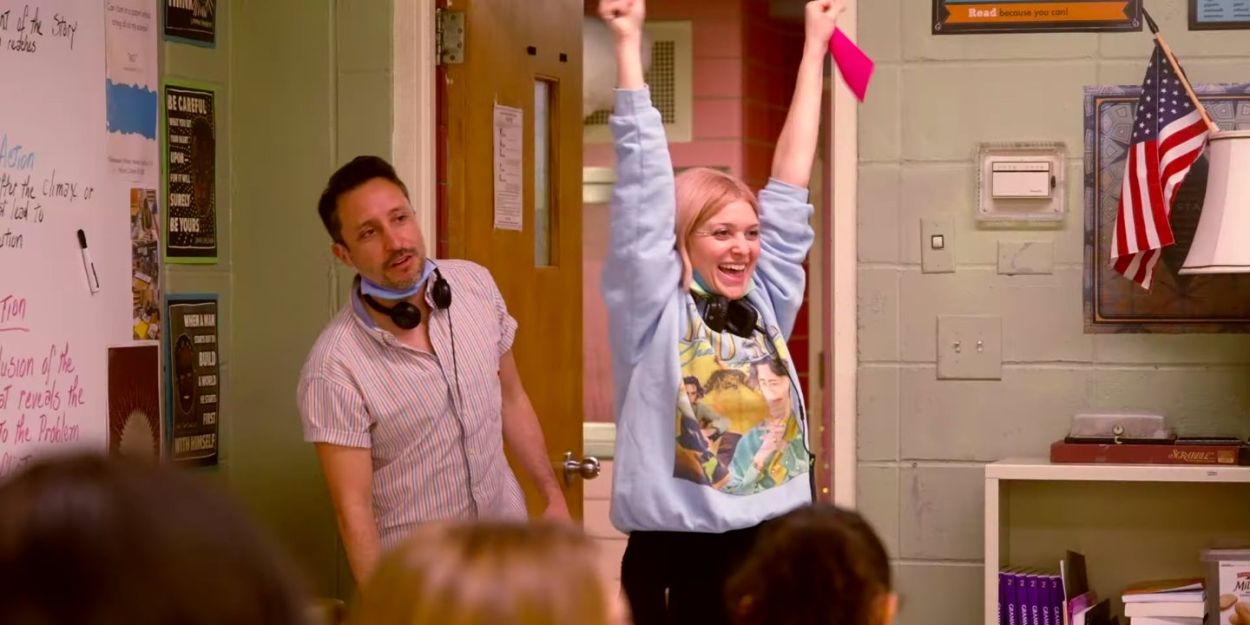Video: MEAN GIRLS Directors Explain Why the Movie Musical is Not a Remake: 'It's… Video