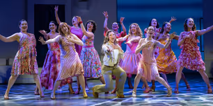 Video: Man Yells at MAMMA MIA! Audience Members For Disruptive Behavior