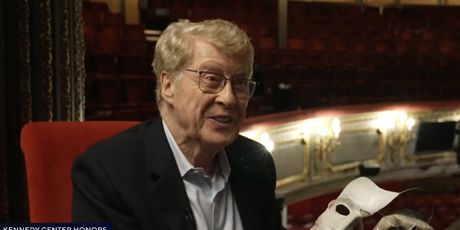 Video: Michael Crawford Reflects on PHANTOM OF THE OPERA Role on CBS MORNINGS Photo
