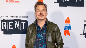Norbert Leo Butz Shares Backstage Look at the RENT Reunion Concert