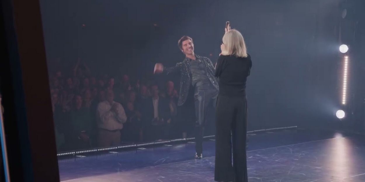 Video: Neil Diamond FaceTimes Into THE NEIL DIAMOND MUSICAL: A BEAUTIFUL NOISE… Video