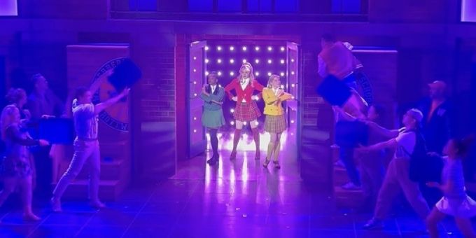 Video: Peyton List & More Take First Bows in HEATHERS THE MUSICAL