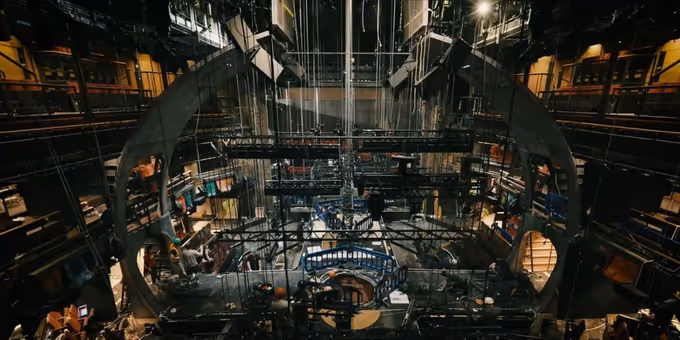 Video: Watch RSC Transform Theatre for GAME OF THRONES: THE MAD KING