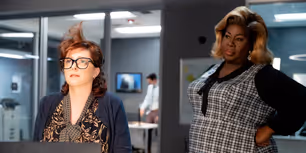 Video: Rachel Bloom and Latrice Royale Channeled AIRPLANE! in STOP! THAT! TRAIN!