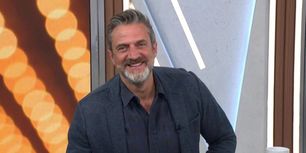 Video: Raul Esparza Talks THE SWEET SMELL OF SUCCESS On NBC New York