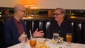 Richard Thomas Is Taking a Page Out of Mark Twain's Book