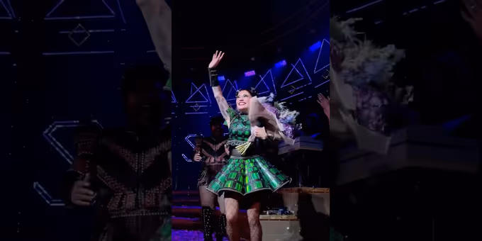 Video: Kirstin Maldonado Takes Final Bows in SIX