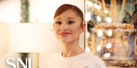 Video: Ariana Grande Bundles Up for New York Weather in New SNL Promo Photo