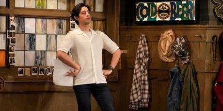 Video: Steve Prepares for a Local Audition in HAPPY'S PLACE Exclusive Clip Photo