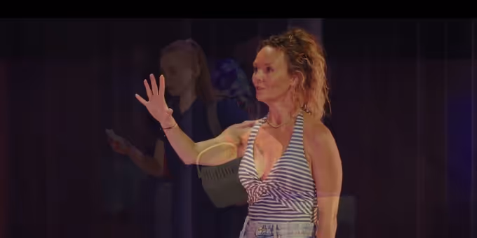 Video: THE CURIOUS INCIDENT OF THE DOG IN THE NIGHT-TIME UK Tour Preview