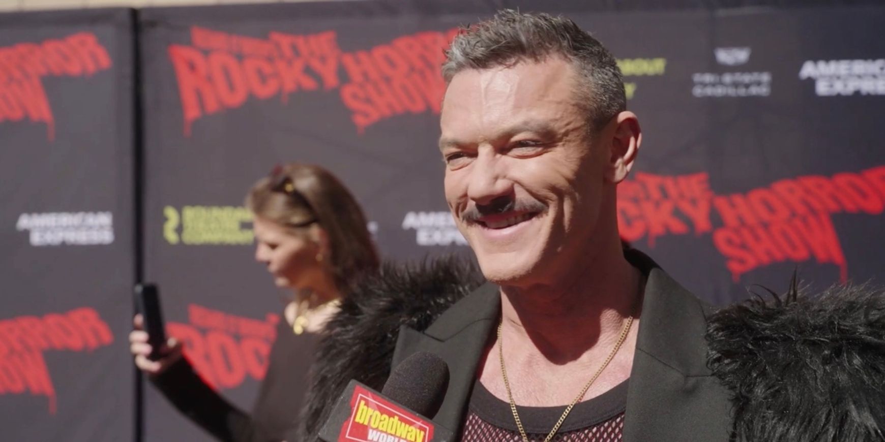Video: THE ROCKY HORROR SHOW Cast Thrills, Chills, and Fulfills on Opening Night