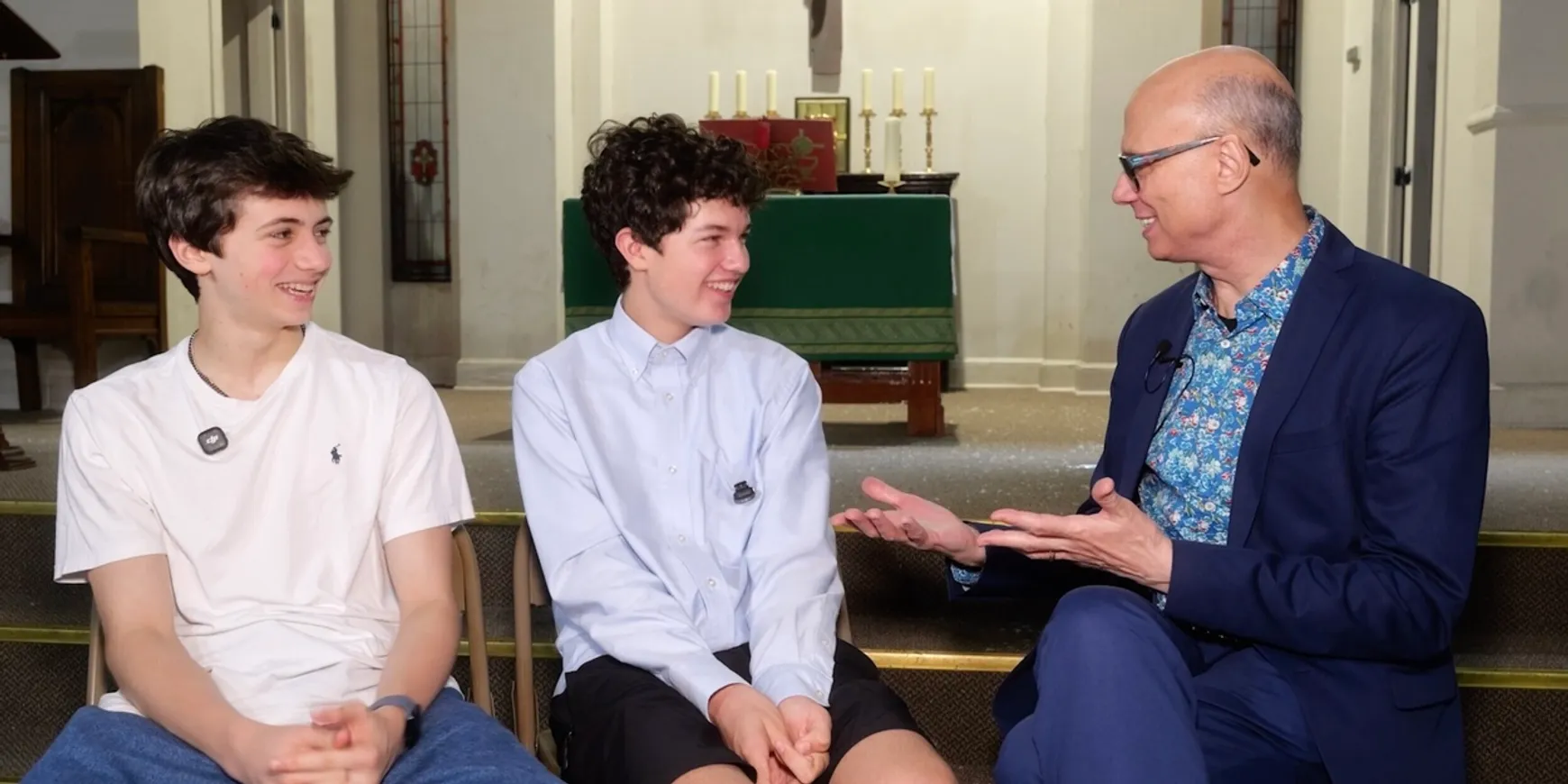Video: Meet the Two Rising Stars of THE SAVIORS, Ivan Howe & Julius Rinzel