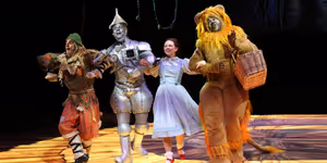 Video: THE WIZARD OF OZ at North Shore Music Theatre First Look