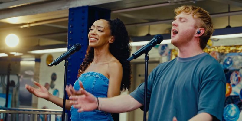 Wake Up With BroadwayWorld September 1, 2026- Inside MOULIN ROUGE! Closing Night and More Image