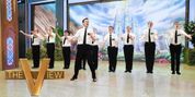 THE BOOK OF MORMON Broadway Cast Performs 'Two by Two' on THE VIEW Video