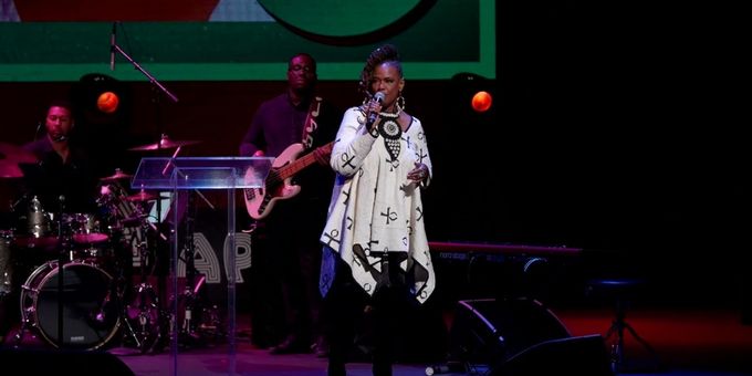 Video: Kecia Lewis Performs 'Perfect Way To Die' from HELL'S KITCHEN at The Root 100 Gala
