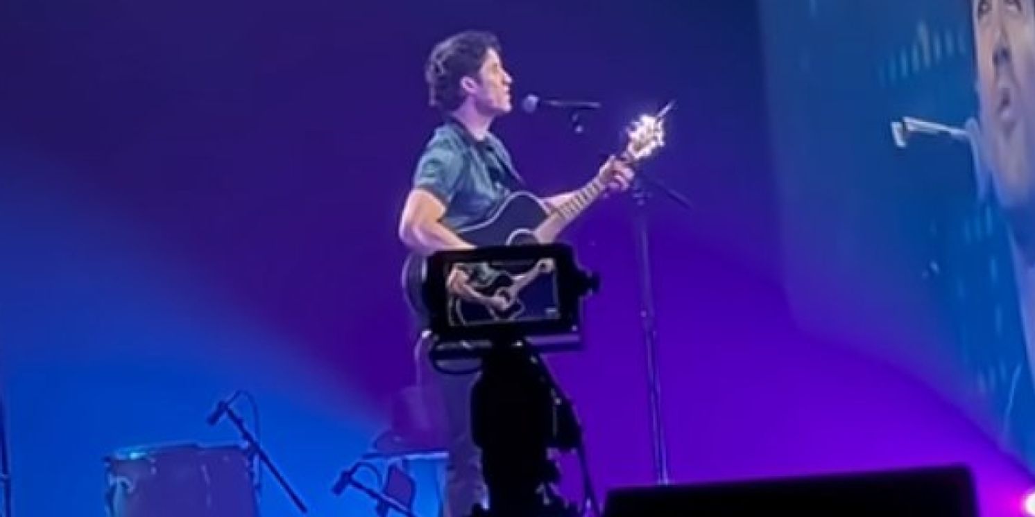 Video: Tony-Winner Darren Criss Performs Acoustic Cover of 'Maybe Happy Ending'  Image