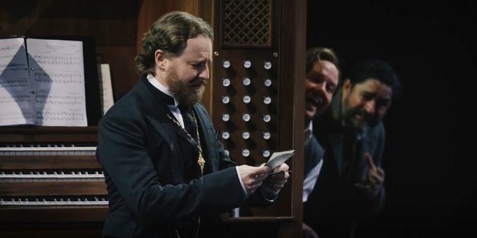 Video: Watch a New Trailer For RSC's TWELFTH NIGHT