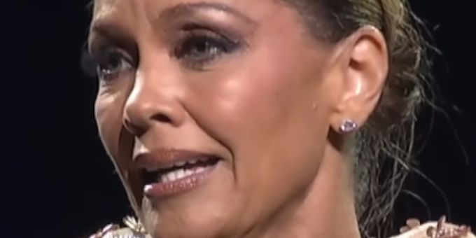 Video: Vanessa Williams Sings 'Children Will Listen' at Signature Theatre Gala