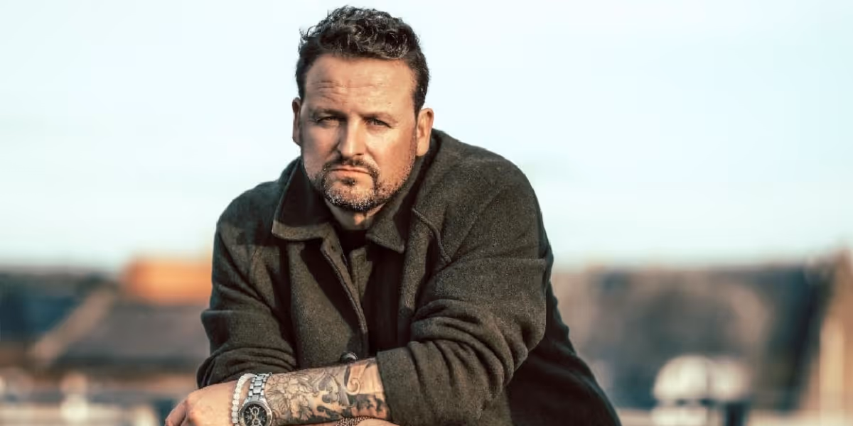 Video: Vince Freeman Releases 'Blame Myself' Live Performance Video