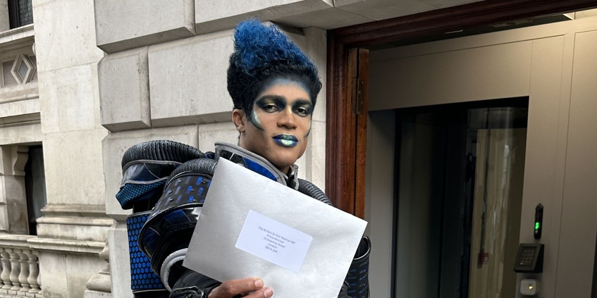Video: STARLIGHT EXPRESS Visits Downing Street On Behalf Of Theatre Sector