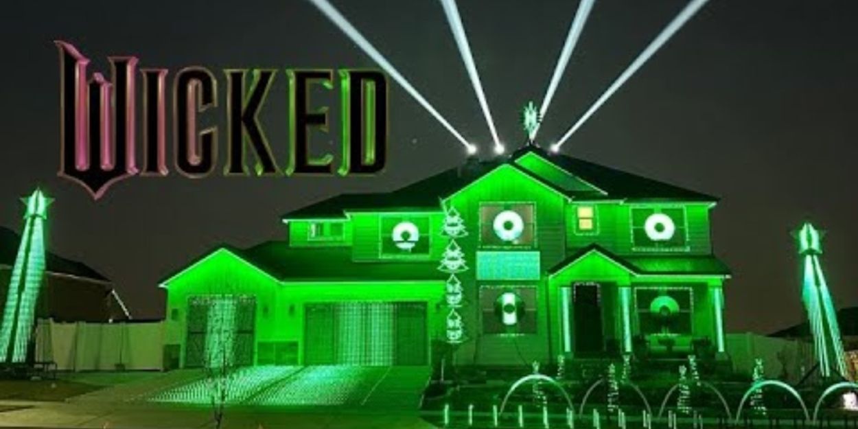 Video: WICKED Holiday Light Show Illuminates Utah With 'Defying Gravity' & More Video