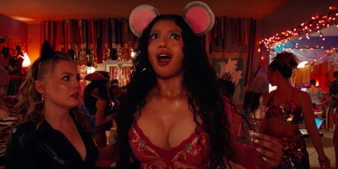 Video: Watch Avantika Perform 'Sexy' in the MEAN GIRLS Movie Musical