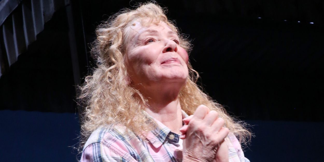 Video: Watch Jean Smart Take Her Final Bow in CALL ME IZZY Video