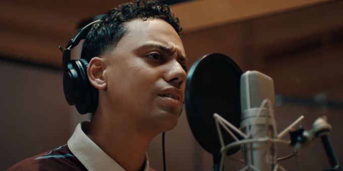 Video: Watch Sky Lakota-Lynch Sing 'Stay Gold' from THE OUTSIDERS