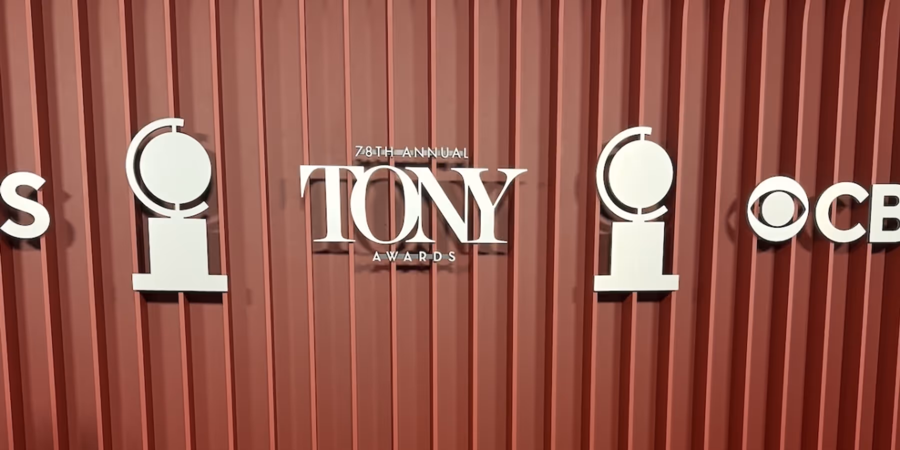 Video: Watch the 2025 Tony Awards Red Carpet