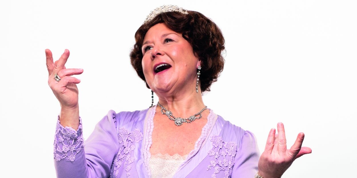 Video: Wendi Peters Stars As Florence Foster Jenkins in GLORIOUS! Video