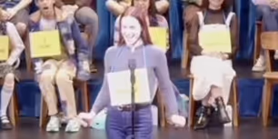 Video: Whitney Leavitt Joins SPELLING BEE as Guest Speller