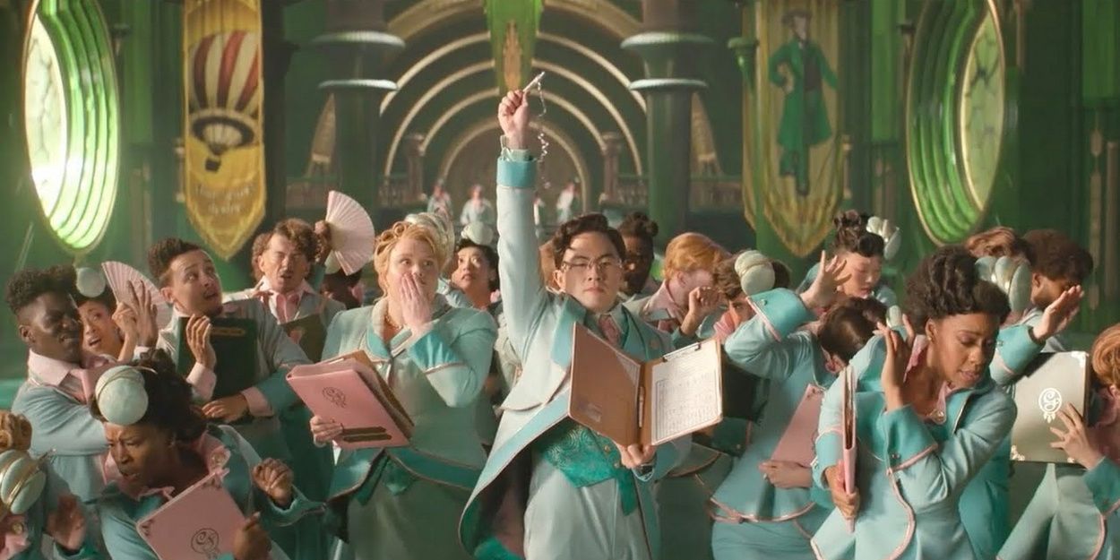 Video: Behind the Scenes of WICKED: FOR GOOD with Bowen Yang and Bronwyn James Video