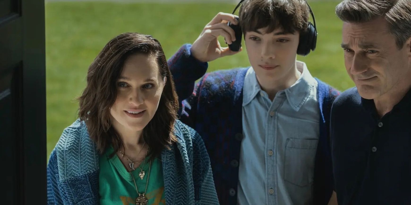 Video: Won't You Be Lena Hall's (Friend &) Neighbor?