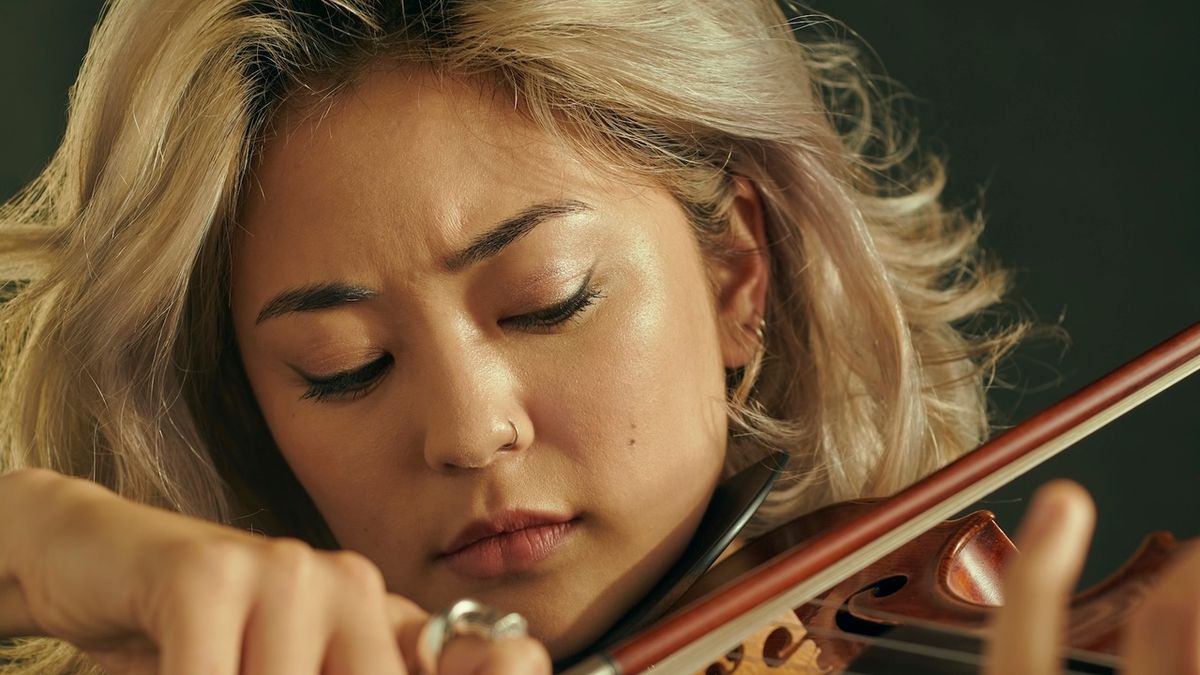 Violinist Simone Porter to Perform Mozart with Princeton Symphony Orchestra