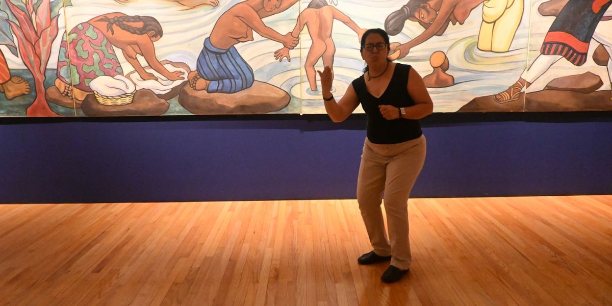 Visita A Ciegas, Actividad Del Munal Que Permite Acercarse Al Arte De Una Manera Distinta
