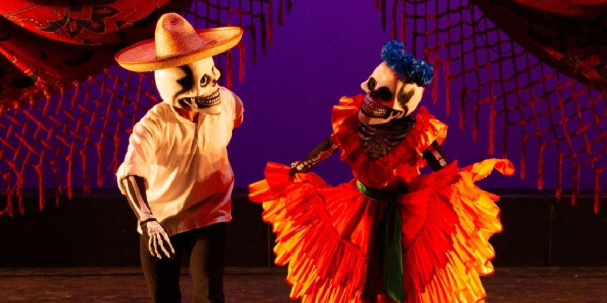 Viva La Muerte, Programa Coreográfico Que Celebra Las Tradiciones Mexicanas