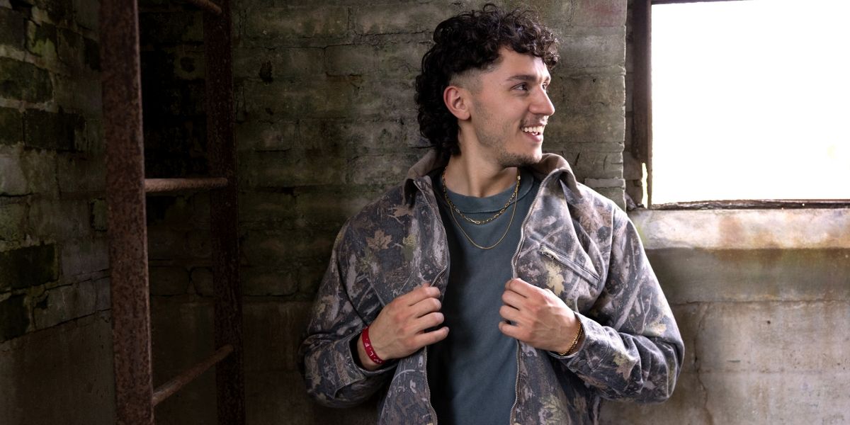 Warner Music Nashville Signs Rising Artist Matt Schuster