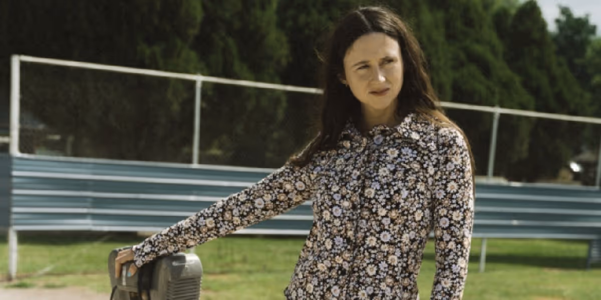 Waxahatchee Releases New Song 'Bored'