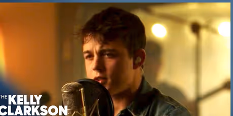 Waylon Wyatt Performs LEAVE IT ALONE on THE KELLY CLARKSON SHOW Photo