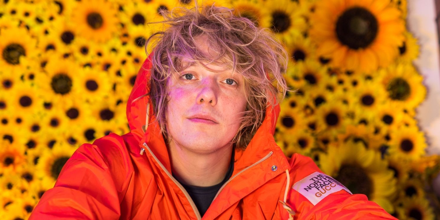 West End Star Andrew Polec Releases First Single 'Freaking in the Mirror'  Image