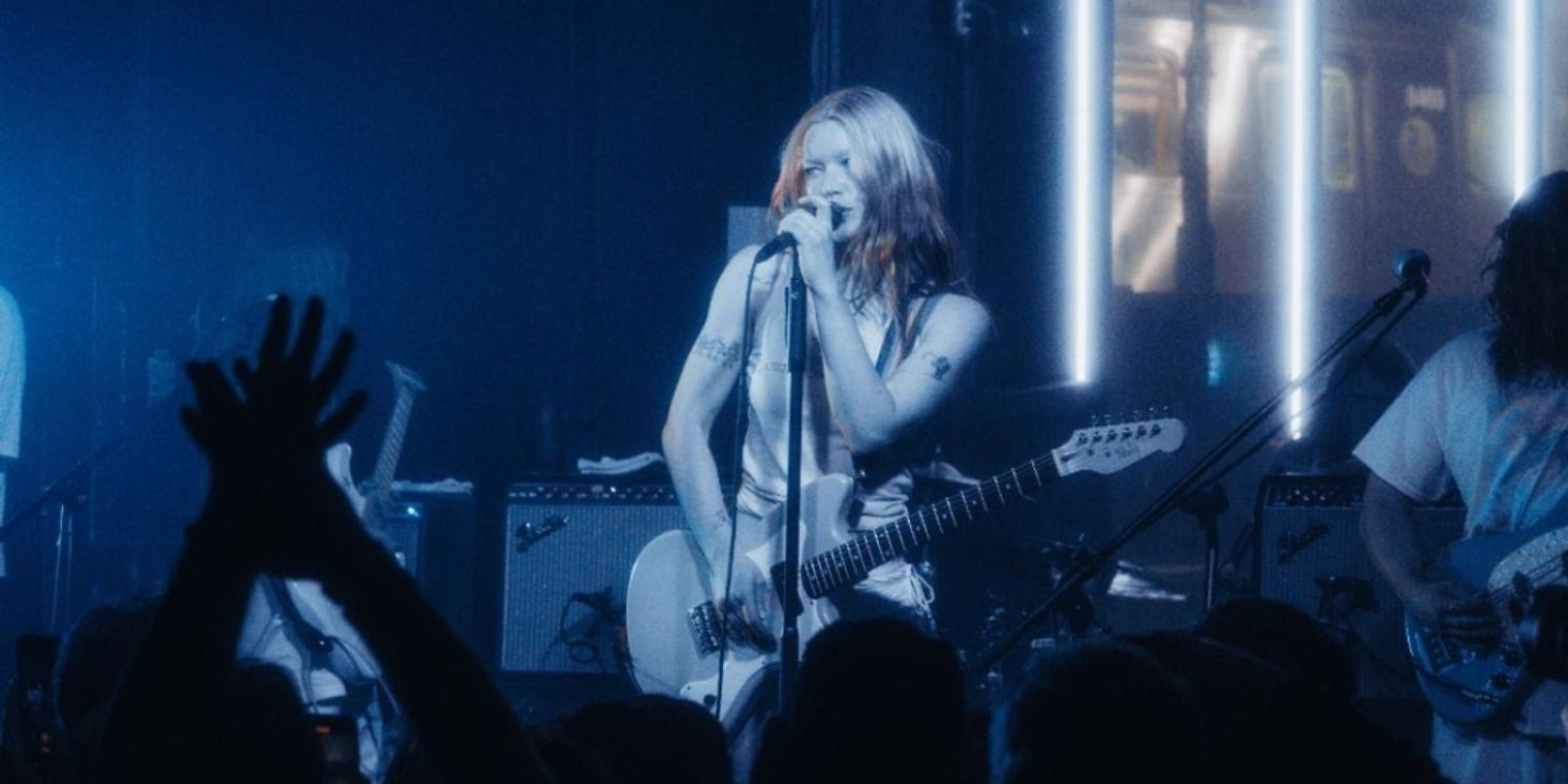 Wet Leg to Embark on Fall 2025 'Moistourizer' Tour  Image