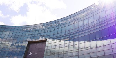 Wharton Center Will Host 2026 SUTTON FOSTER AWARDS Showcase Honoring 170 Michigan Students Photo