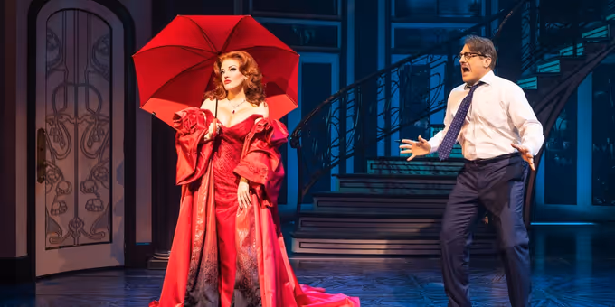 DEATH BECOMES HER Is Closing- So What Happened? Photos