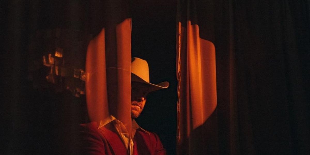 Wilder Woods Shares New Single 'Swimming In The Ocean'