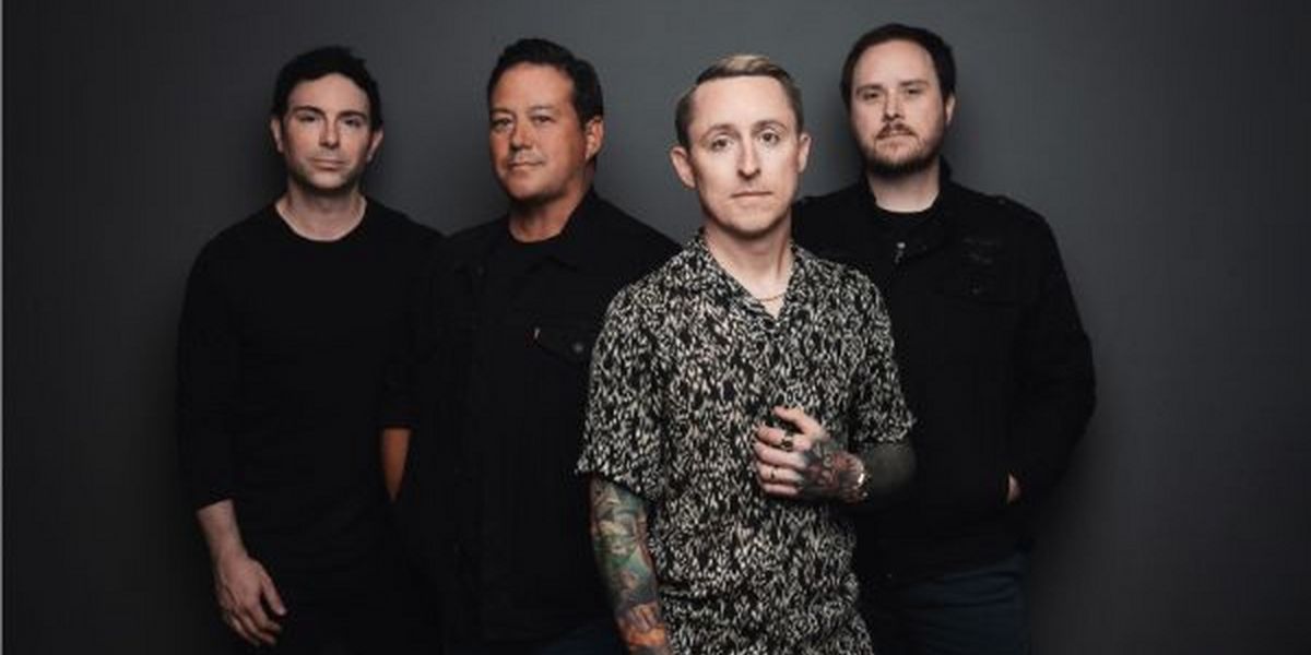 YELLOWCARD Collaborates With Ambient Duo HAMMOCK For 'A Hopeful Sign'